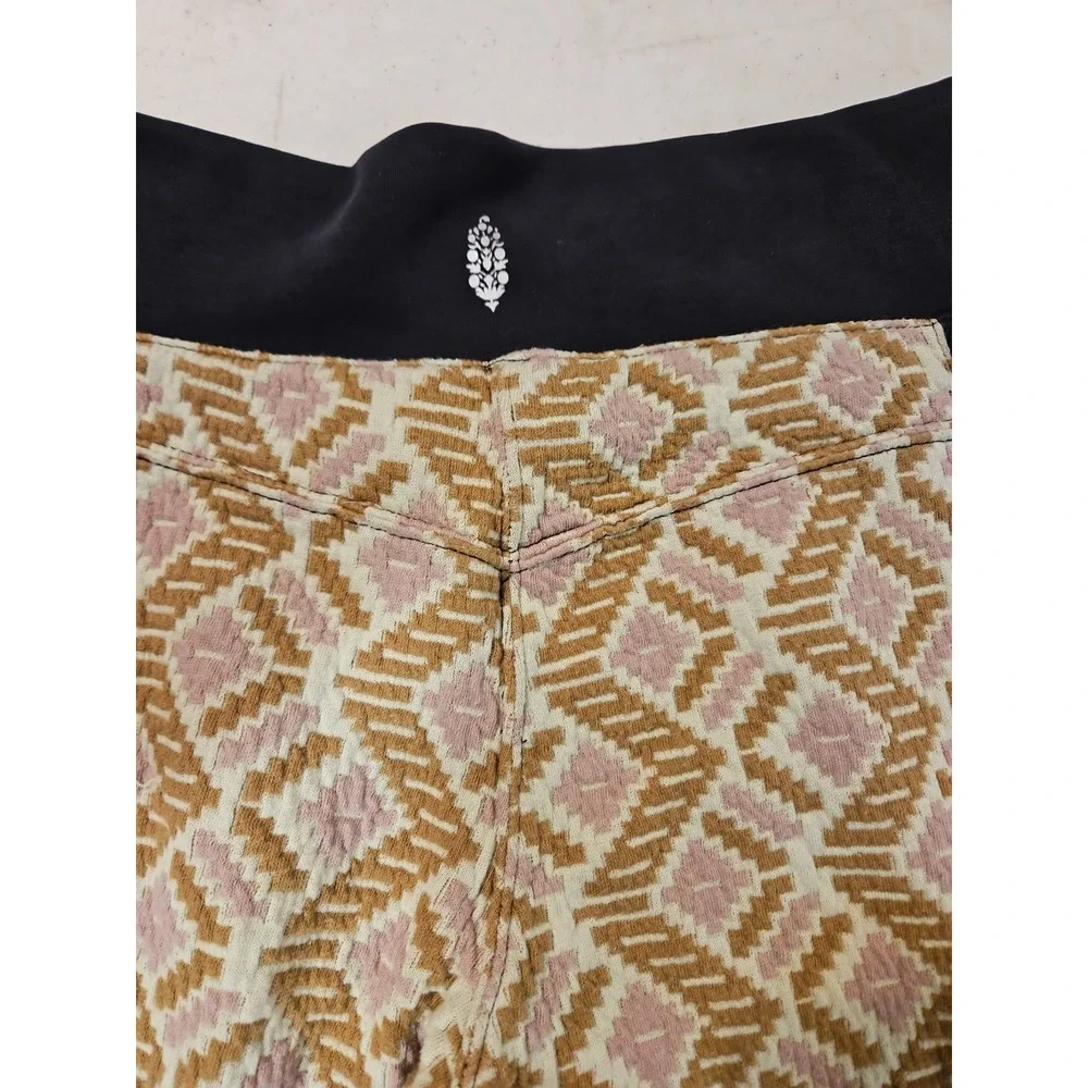 Free People Movement Delta Flare Pants Size Small 26x24L (1892